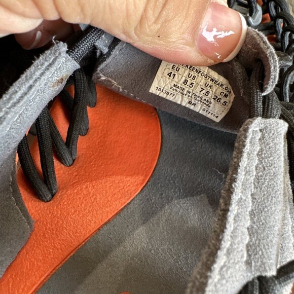 KEEN Uneek Bungee Cord Trail Hiking Sandals Water Shoes Men Sz 8.5 Black Orange - Picture 8 of 8